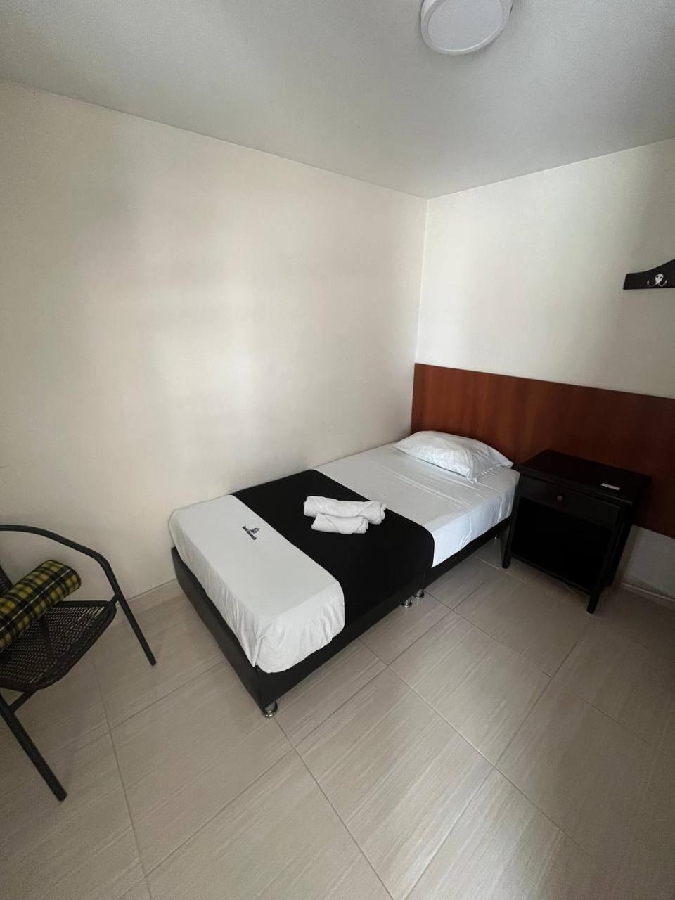 Hotel Otun Plaza Pereira Exteriör bild