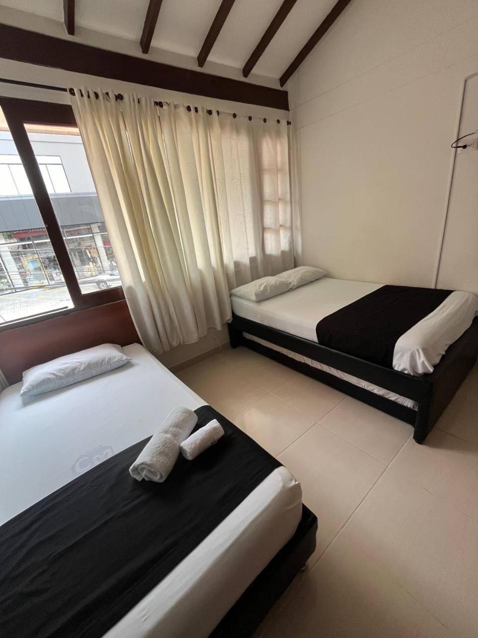 Hotel Otun Plaza Pereira Exteriör bild